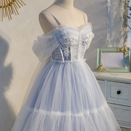 Blue Sweetheart Neck Tulle Lace Short Prom Dress..