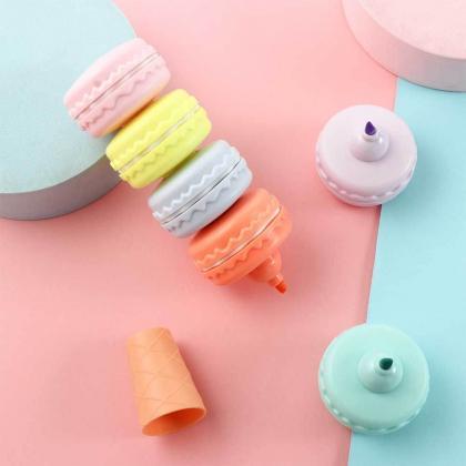 Candy Color Macaron Cake Highlighter