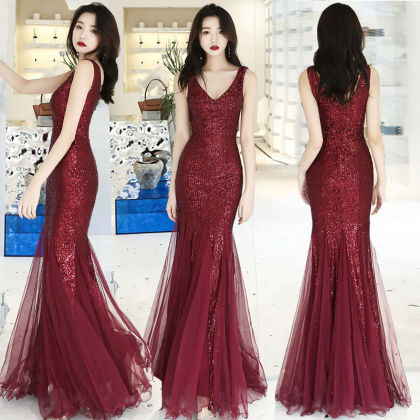 Wine Red Sequins With Tulle Mermaid Party Gown,..