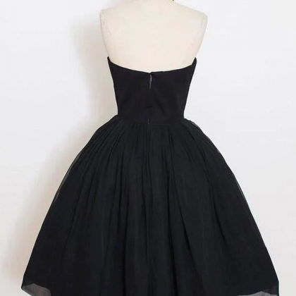 Black Halter Simple Short Homecoming/party Dresses