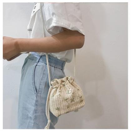 Fashion Small Shoulder Bags Women Beach Straw..