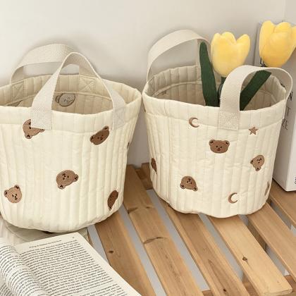 Bear Embroidery Women Lunch Bag Soft Canvas..