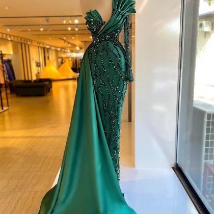 Emerald Green Ladies Luxury Sequin Mermaid Evening..