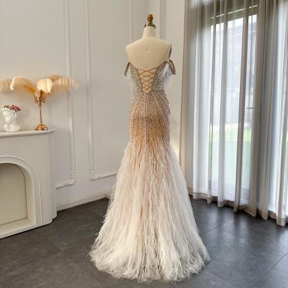 Luxury Feathers White Nude Prom Evening Dresses..