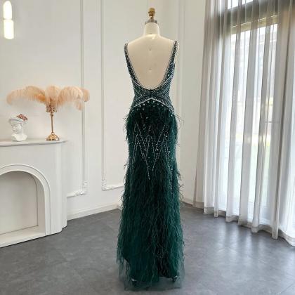 Luxury Green Feathers Evening Dress For Women..
