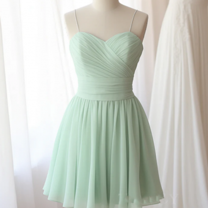 Short Sleeve Sweetheart Floral Green Homecoming Dress