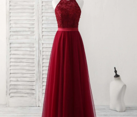 Backless tulle long dress in burgundy