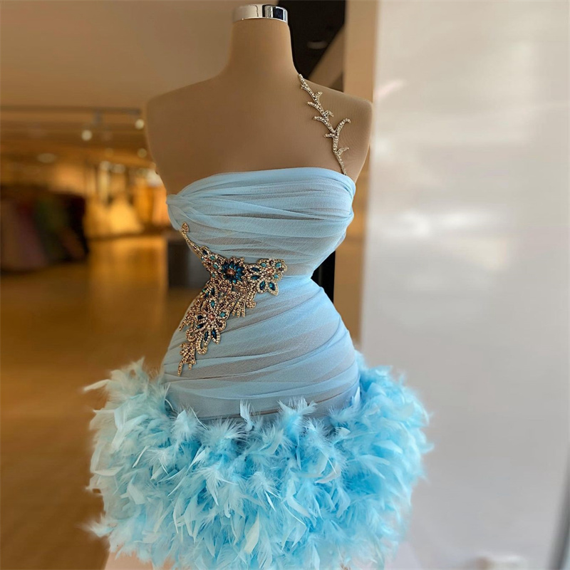 Feather Sky Blue Cocktail Dresses Crystals Beaded Off Shoulder Mini Above Knee Length Prom Dress Sleeveless Customize Club Wear