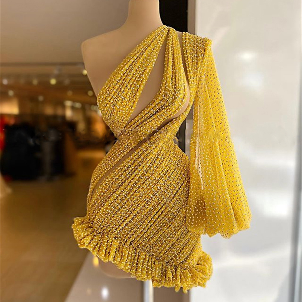 2023 Fashion Gorgeous Beaded Pearls Short Yellow Gold Prom One Shoulder Puffy Sleeve Formal Party Gown Mini Cocktail Dresses