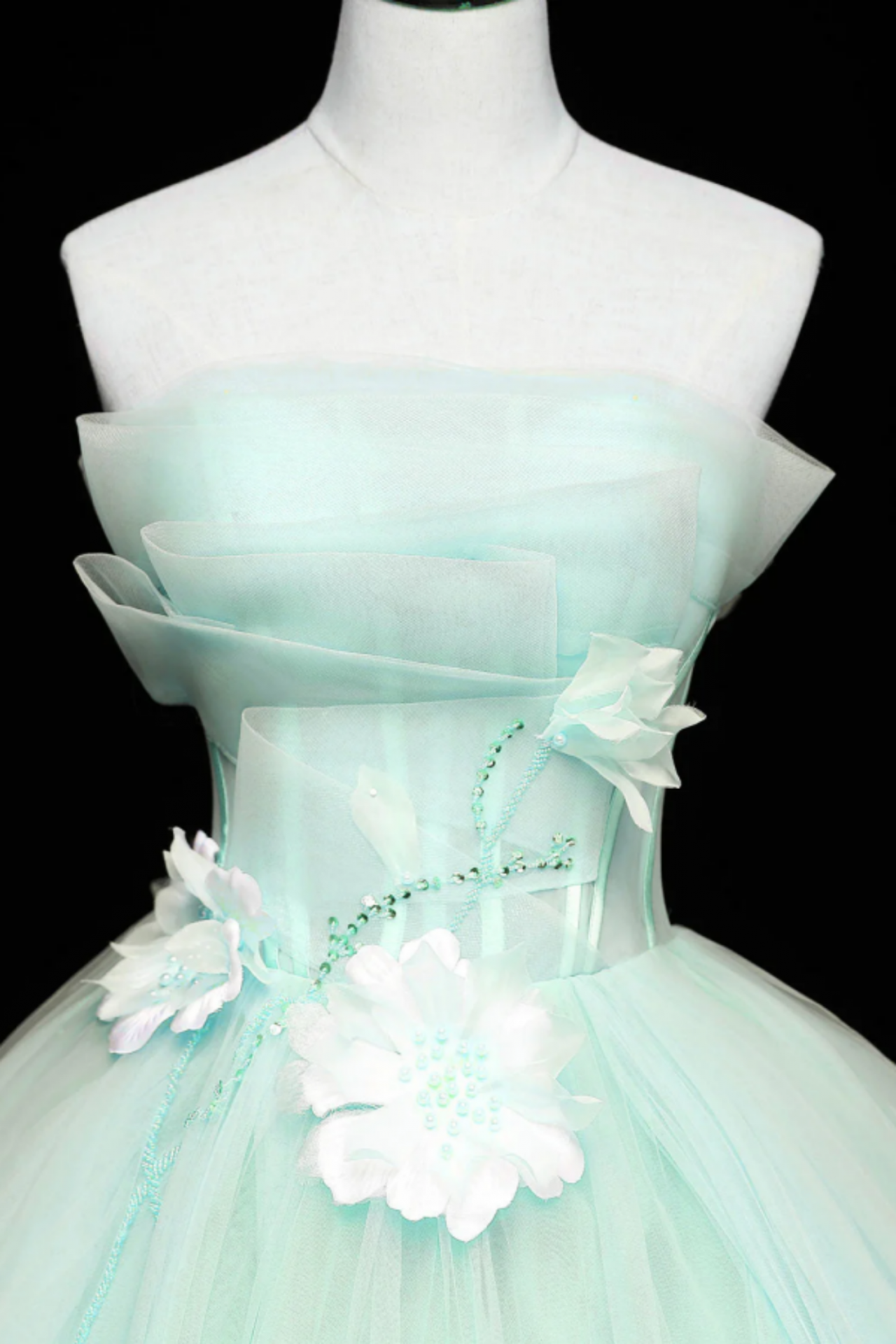 Vintage Ball Gown Short Sleeves Green Sweet 16 Dresses