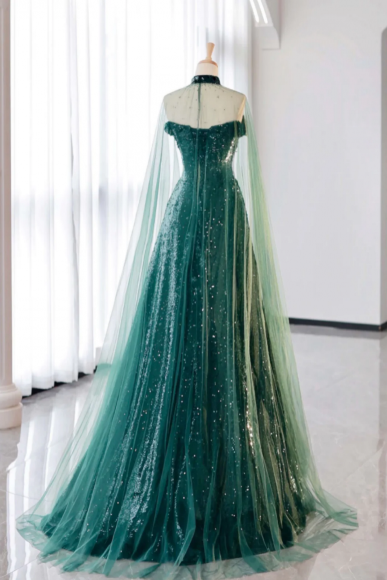 Tulle Sequin Backless Halter Green Prom Dress