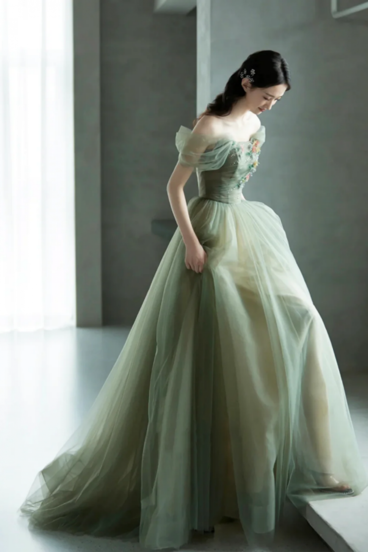 A Line Green Prom Dress Tulle Long Formal Evening Party Dress Evening Dress main image 1