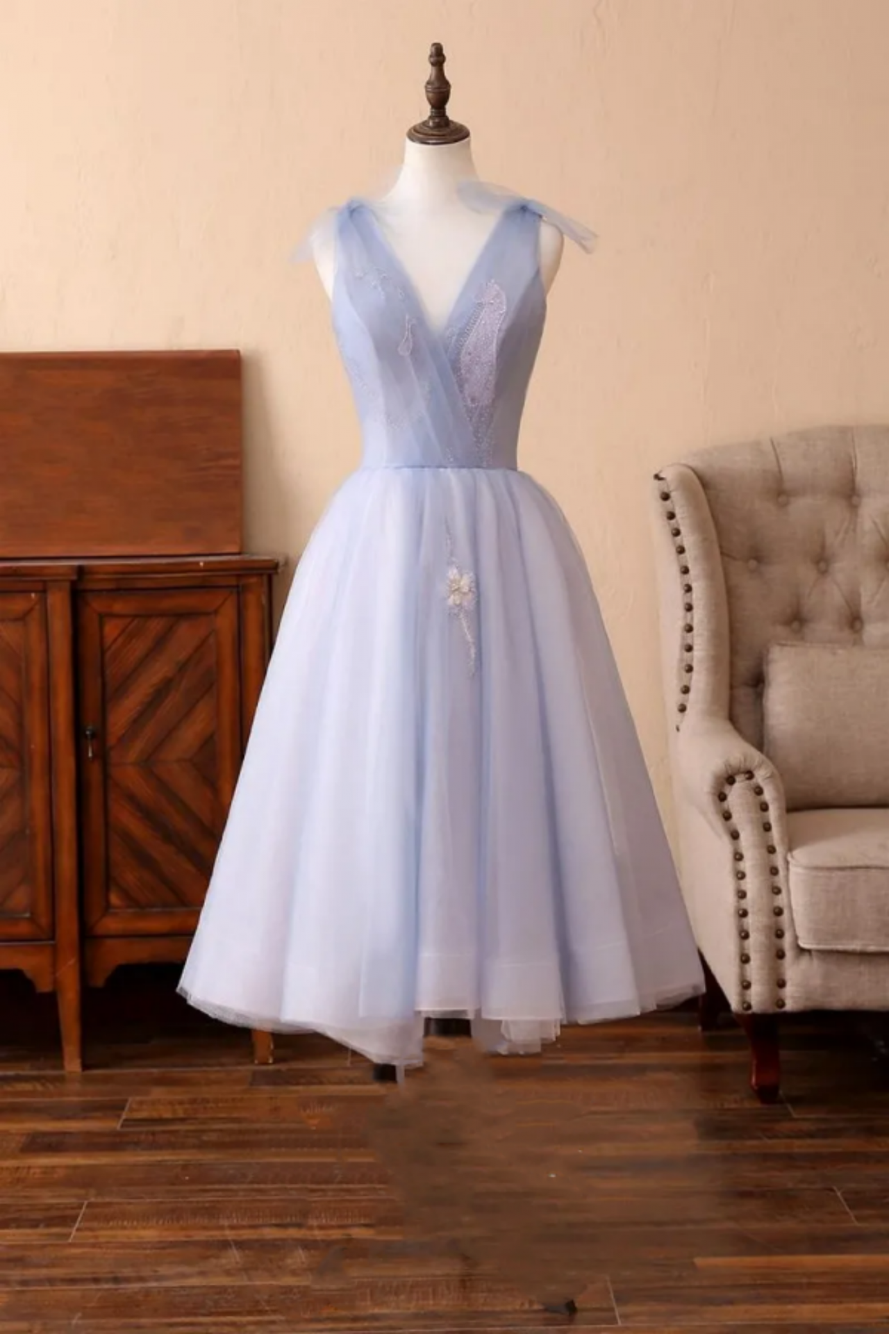 lavender knee length bridesmaid dresses Sleeveless Hi-Low Lace Lavender Party Dress – FancyVestido