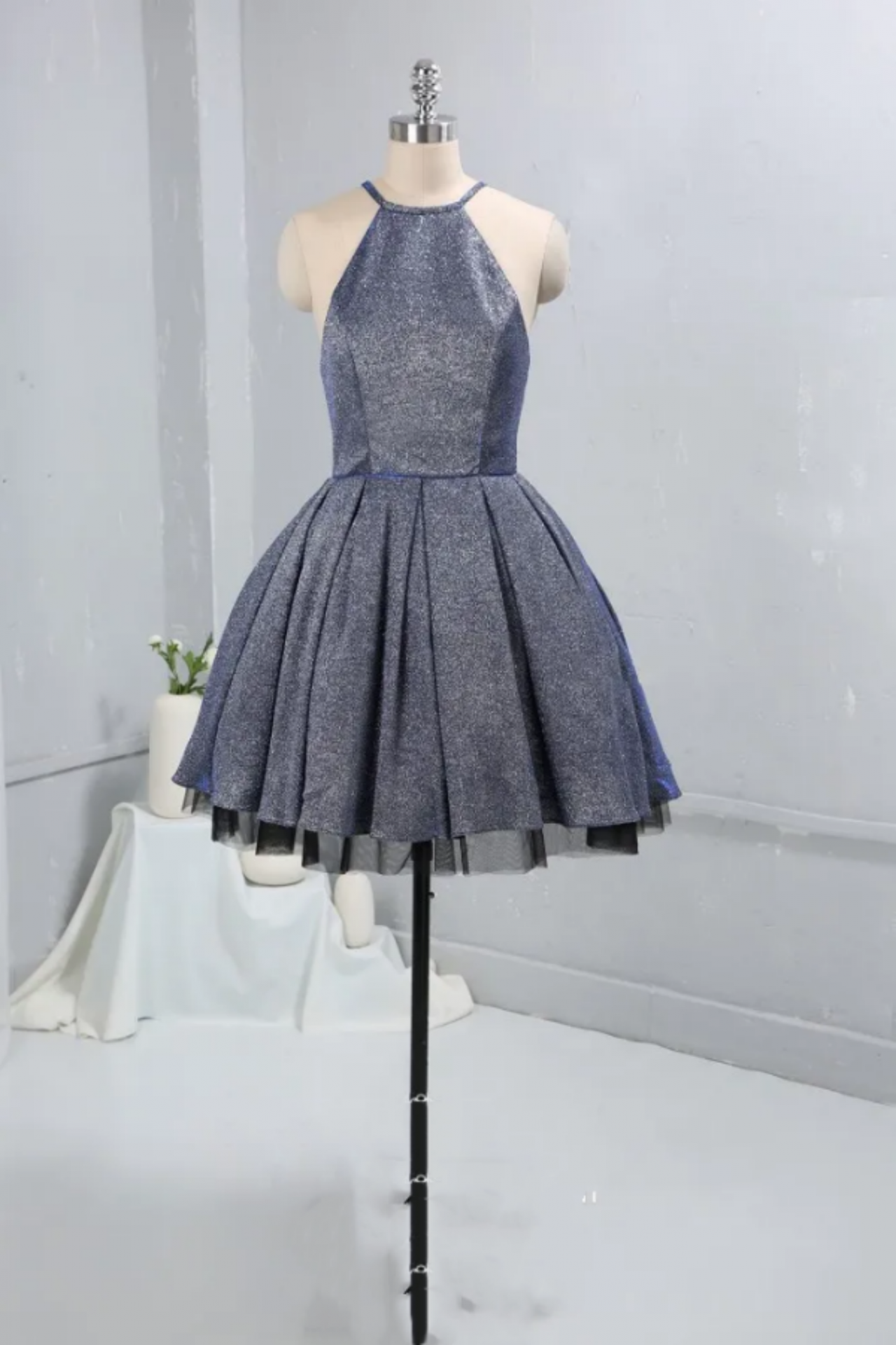 charcoal grey short bridesmaid dresses Gray Glitter Halter Cocktail Dress on Luulla Vintage Anna Molinari Evening White Dresses this dress can take Size:1XL-3XL