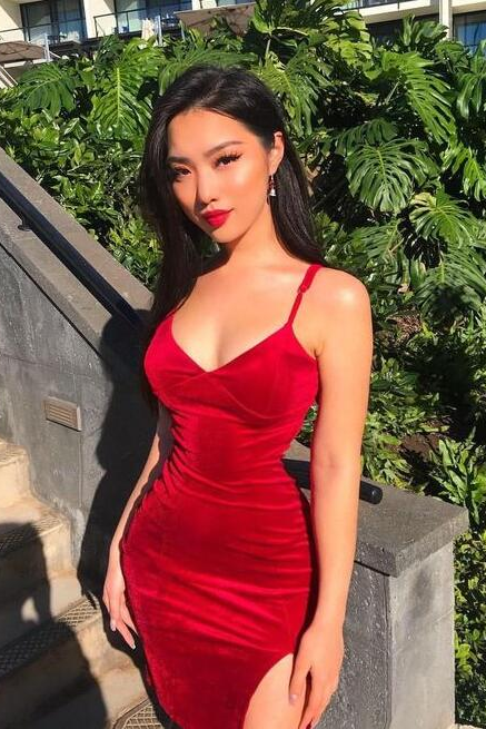 Sexy Spaghetti Straps Red Velvet Evening Dresses