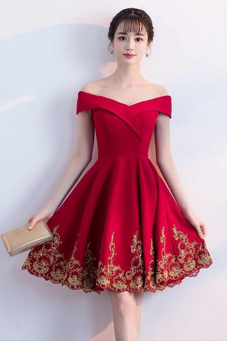 A-line Off The Shoulder Red Homecoming Dresses With Lace Applique