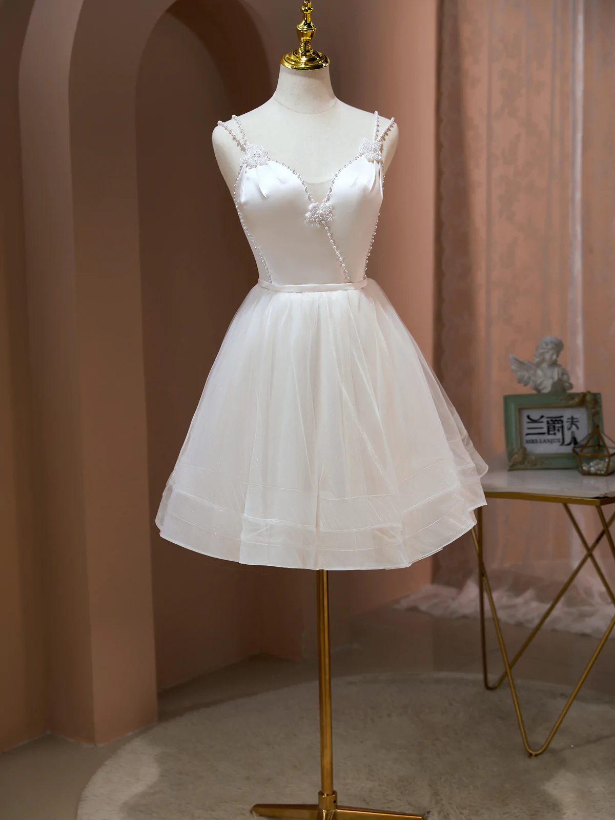 Cute A line Strapless White Party Dresses Short Formal Homecoming Dresses Night Chic Elegant Cocktail Dresses 16th Birthday Outfits Hoco Dress HZ1121 main image 0