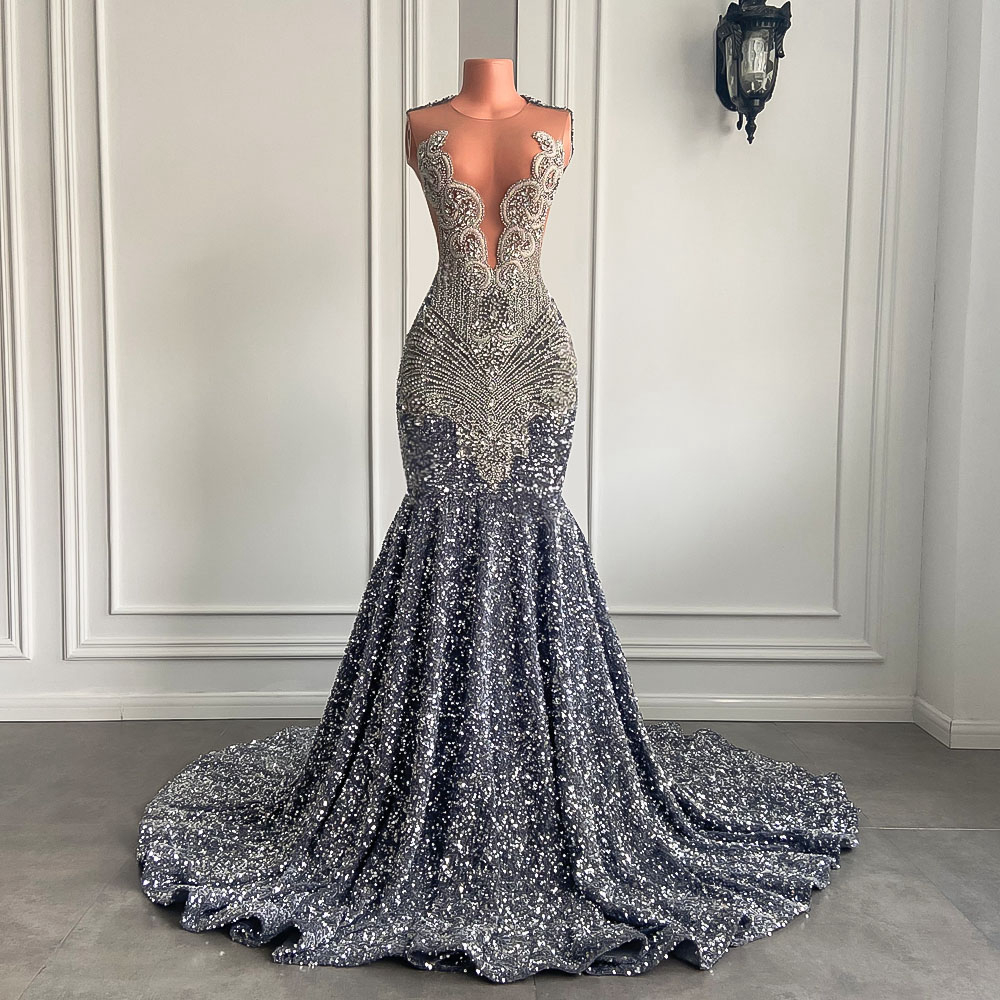 Sexy Long Sparkly Prom Dresses 2023 Sheer Oneck Luxury Silver Crystals Diamond Sequin Mermaid
