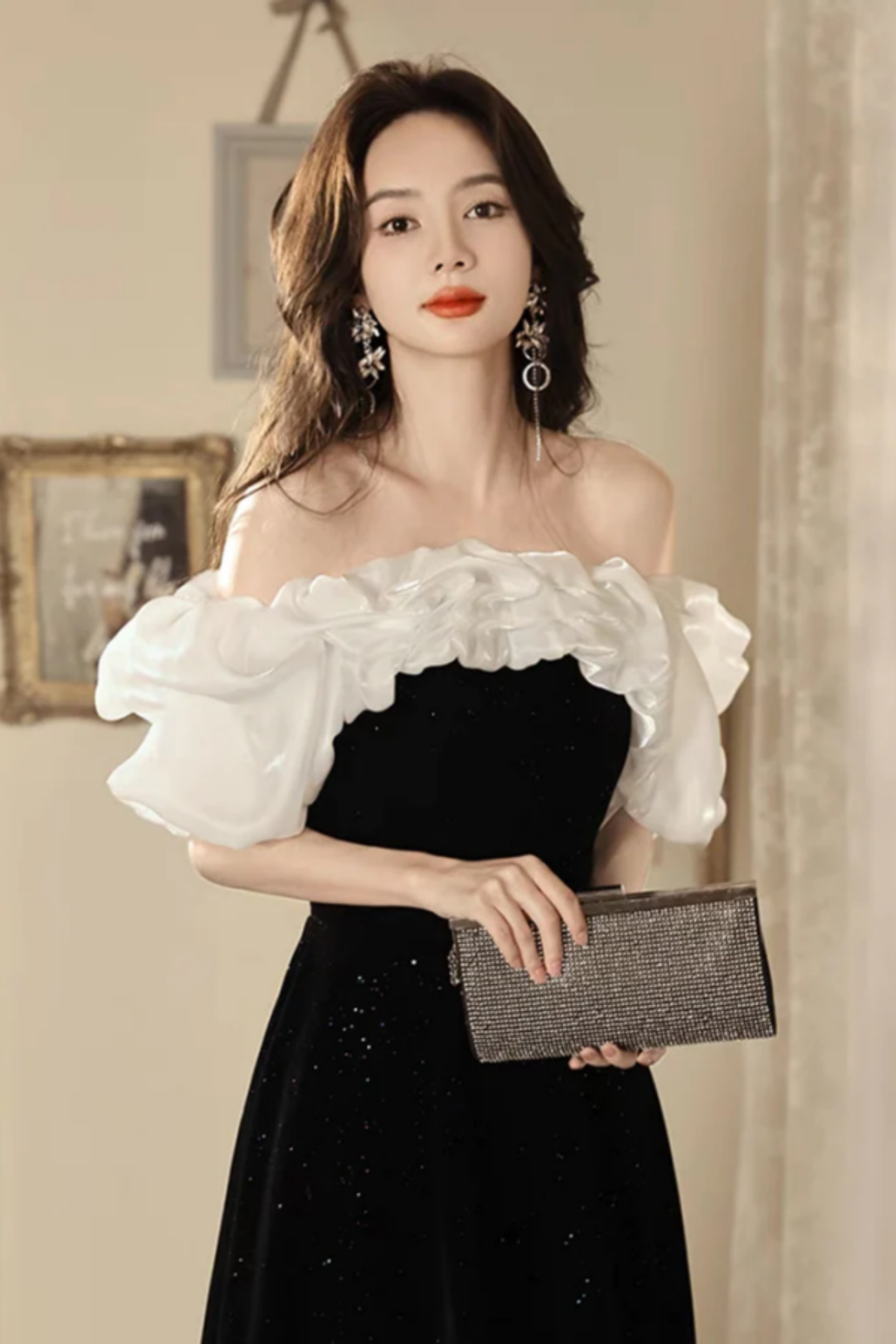 Chic Black Long Evening Dress,Black Formal Gown with Bell Sleeves Y4357 main image 0