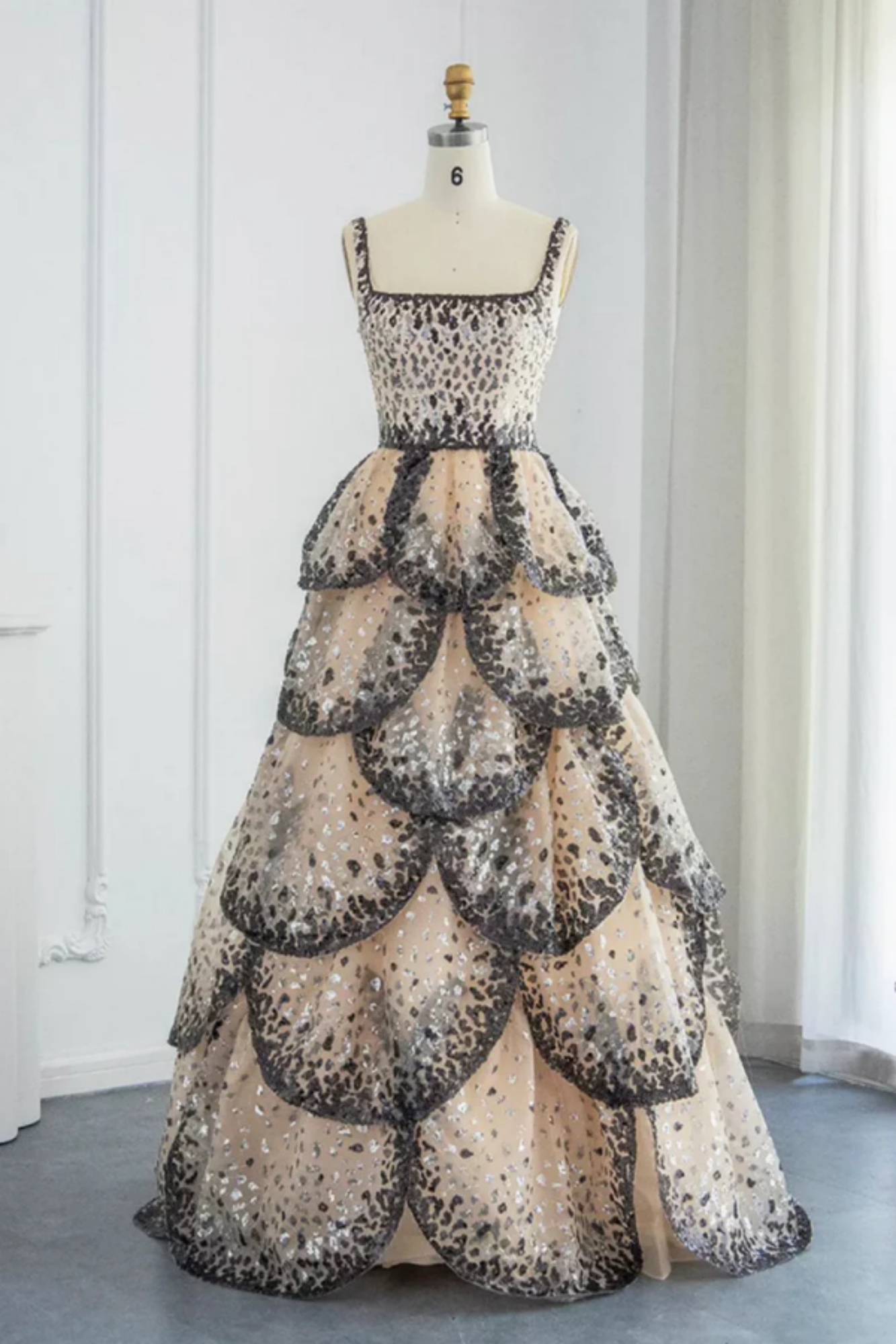 Sparkly Sequin Tiered Ruffles Elegant Women Party Formal Dresses on Luulla