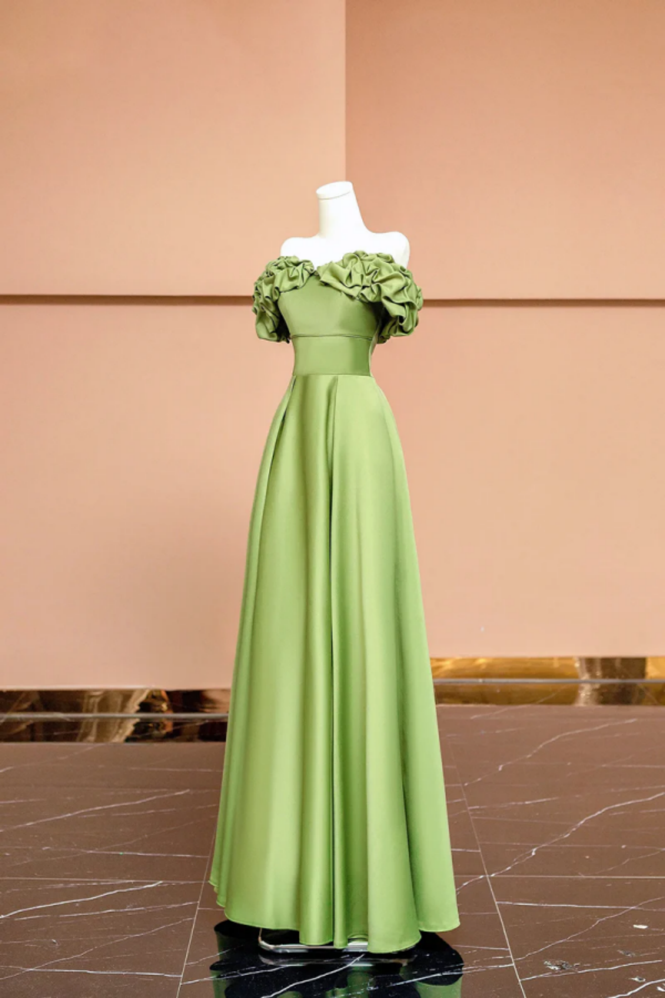 Dark Green Sexy Off-the-shoulder Sleeveless Satin Floor-Length Prom Dresses with Ruffles